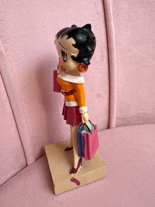 Figura Betty Boop Compradora
