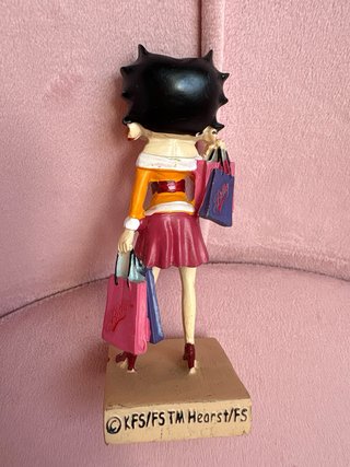Figura Betty Boop Compradora