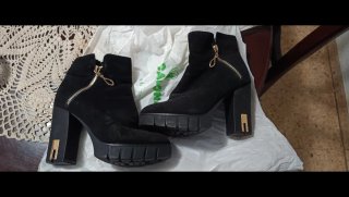 Botines talla 36 casi nuevos terciopelo