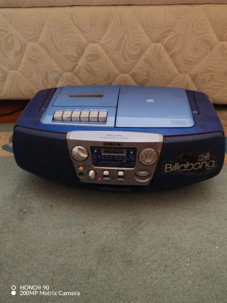 Radio cassette con CD CFD-V177L