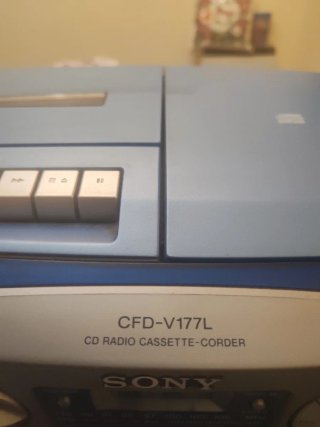 Radio cassette con CD CFD-V177L