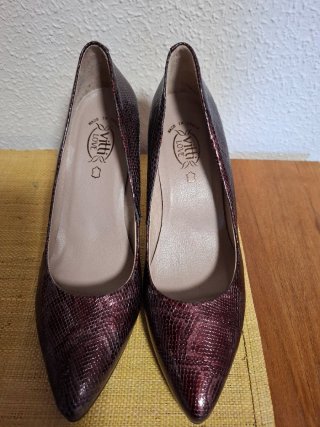 Zapatos Stilettos Piel Burdeos , tacon , 39