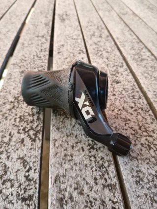 Mando SRAM X01 eagle gripshift
