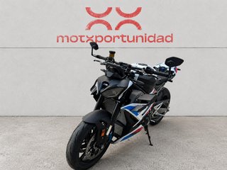 BMW M 1000 R
