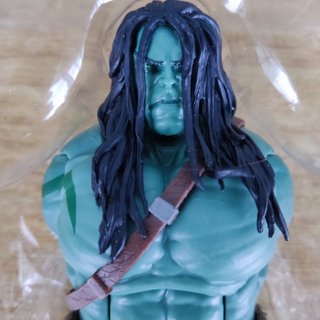 MARVEL LEGENDS. SKAAR TORSO Y ACCESORIOS.