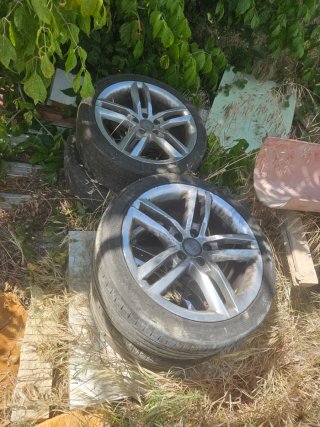 Llantas