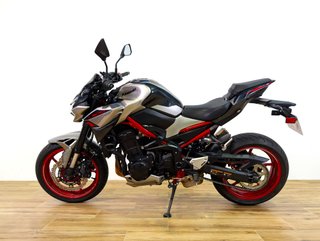 KAWASAKI Z 900  A2 (modelo actual) LIMITADA 2025