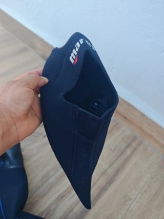traje de buceo mares