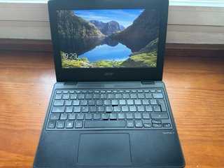 Acer TravelMate B311-32 (2022) 8GB RAM SSD 120GB Come nuovo