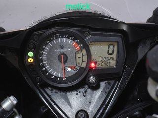SUZUKI GSX R 1000