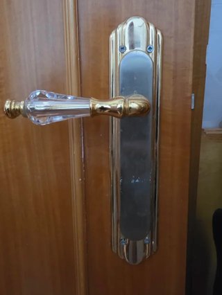 Puerta de paso madera vivienda
