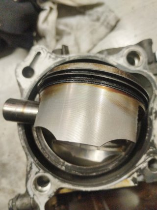 Cilindro y pistón Honda SH 300