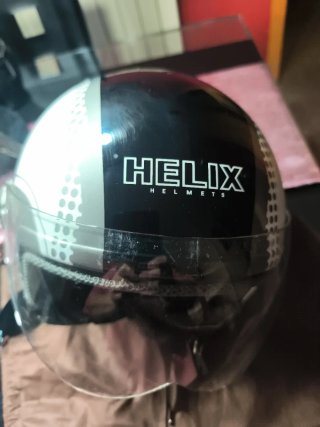 Casco HELMETS