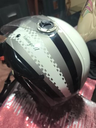 Casco HELMETS