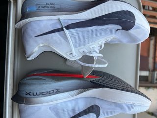 Vaporfly 4 Mens Running Shoes