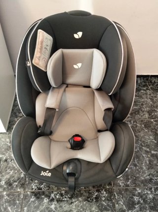 Silla coche Joie desde los 0-7años (contramarcha)