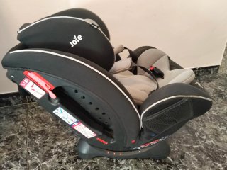 Silla coche Joie desde los 0-7años (contramarcha)