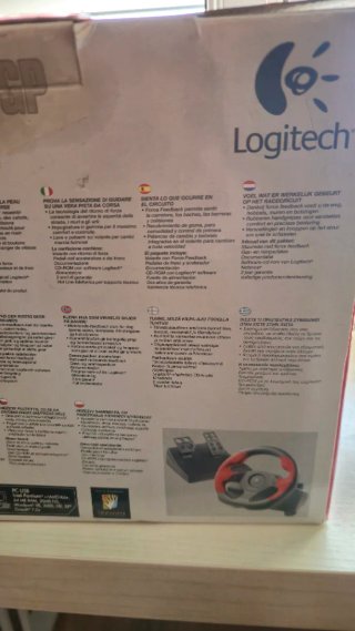 Volante y pedales para Pc