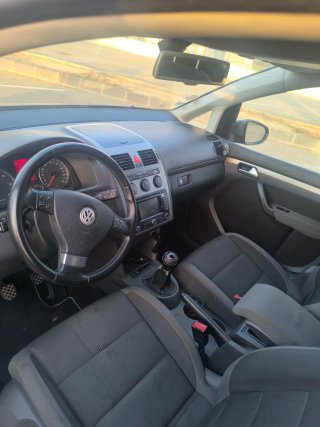 Volkswagen Touran 2010