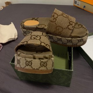 Sandalias Gucci