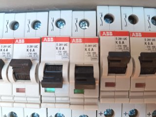 Interruptor Automático marca abb s281k6a