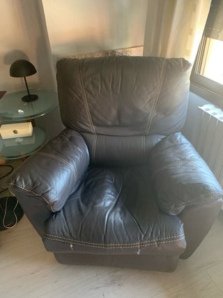 Sillones polipiel 2 uso a 50 euros x unidad