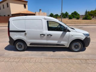 Renault Kangoo 2023