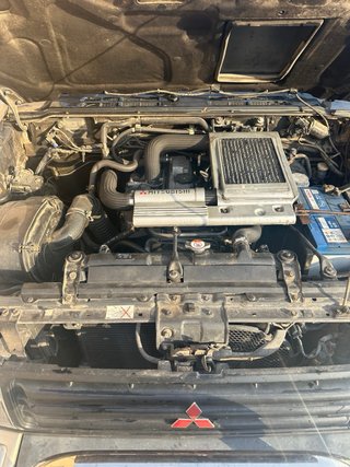 Mitsubishi Montero 1995
