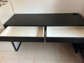 Escritorio Mike Ikea nuevo