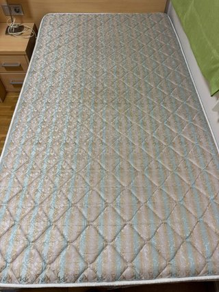 Cama individual con somier incluido