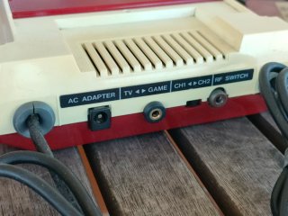 Nintendo Famicom AV + Disk System + juegos