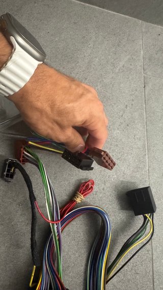 Adaptador Quadlock a ISO amplificador DSP BMW G30