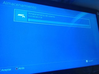 Ps4 Slim 1Tera + dos mandos originales  + 9 juegos