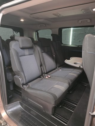 Peugeot Traveller 2018