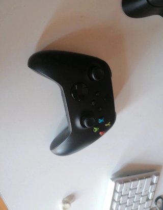 Xbox series s black carbon 1tb e due controller