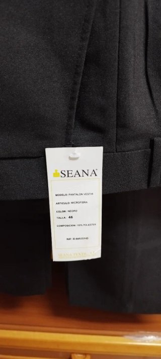 2 pantalones de vestir de hombre Nuevos 20€