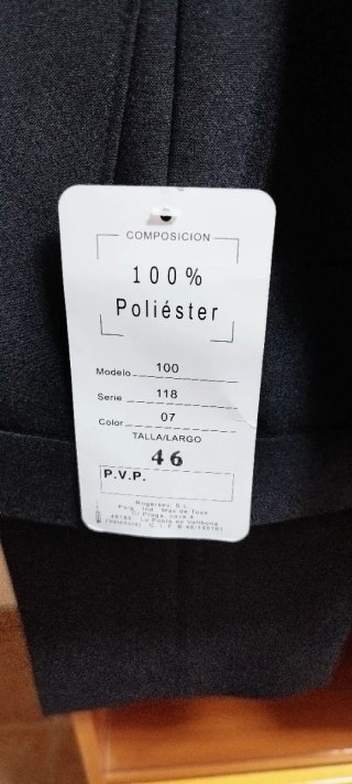 2 pantalones de vestir de hombre Nuevos 20€