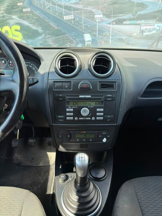 Ford Fiesta 1.4 TDCi Ghia