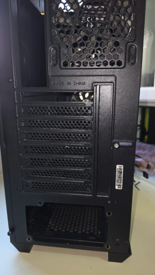 Caja ordenador Nox Hummer Quantum