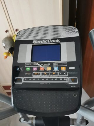 Elíptica SMR Nordic Track poco uso