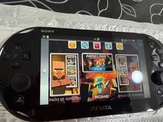 Pack PS Vita Slim + Tarjeta 8GB + 6 Juegos⁠