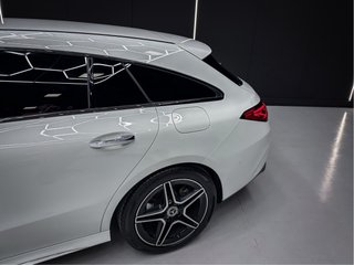 Mercedes-Benz Clase CLA AMG NIGHT SB