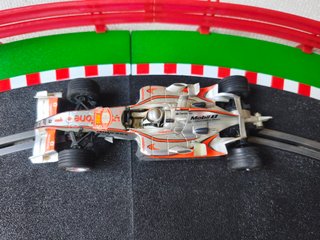 SCALEXTRIC ORGINAL McLAREN MP4-22 FERNANDO ALONSO