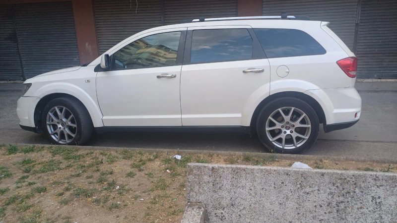 FIAT Freemont 2012 - foto 1