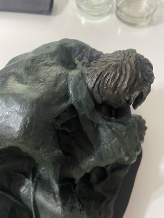 Escultura lorenzo quinn