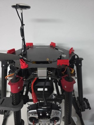Dji s900 + fumaba t14sg