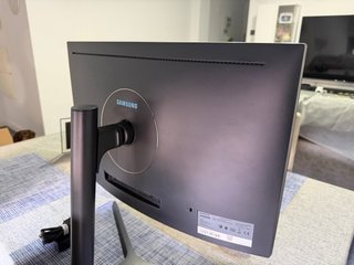 MONITOR SAMSUNG C24FG73FQU