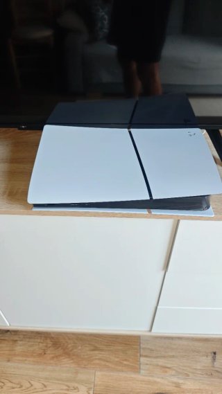 Ps5 slim digital 1Tera en garantia