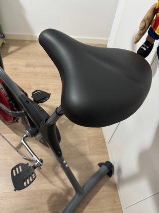 Bicicleta elíptica BELI-150_A