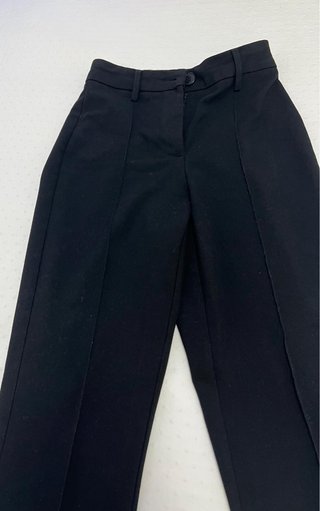 Pantalón negro pinza Talla 32